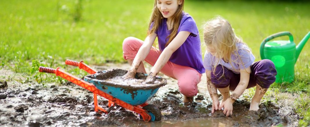 mud play